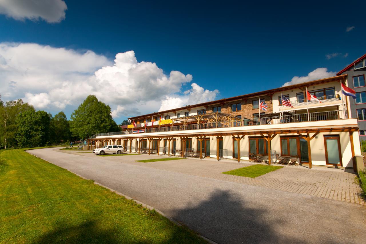 Rezidence Club Canada Lipno Sauna Wifi Parking ลิปโนนัดเวิลตาวู ภายนอก รูปภาพ