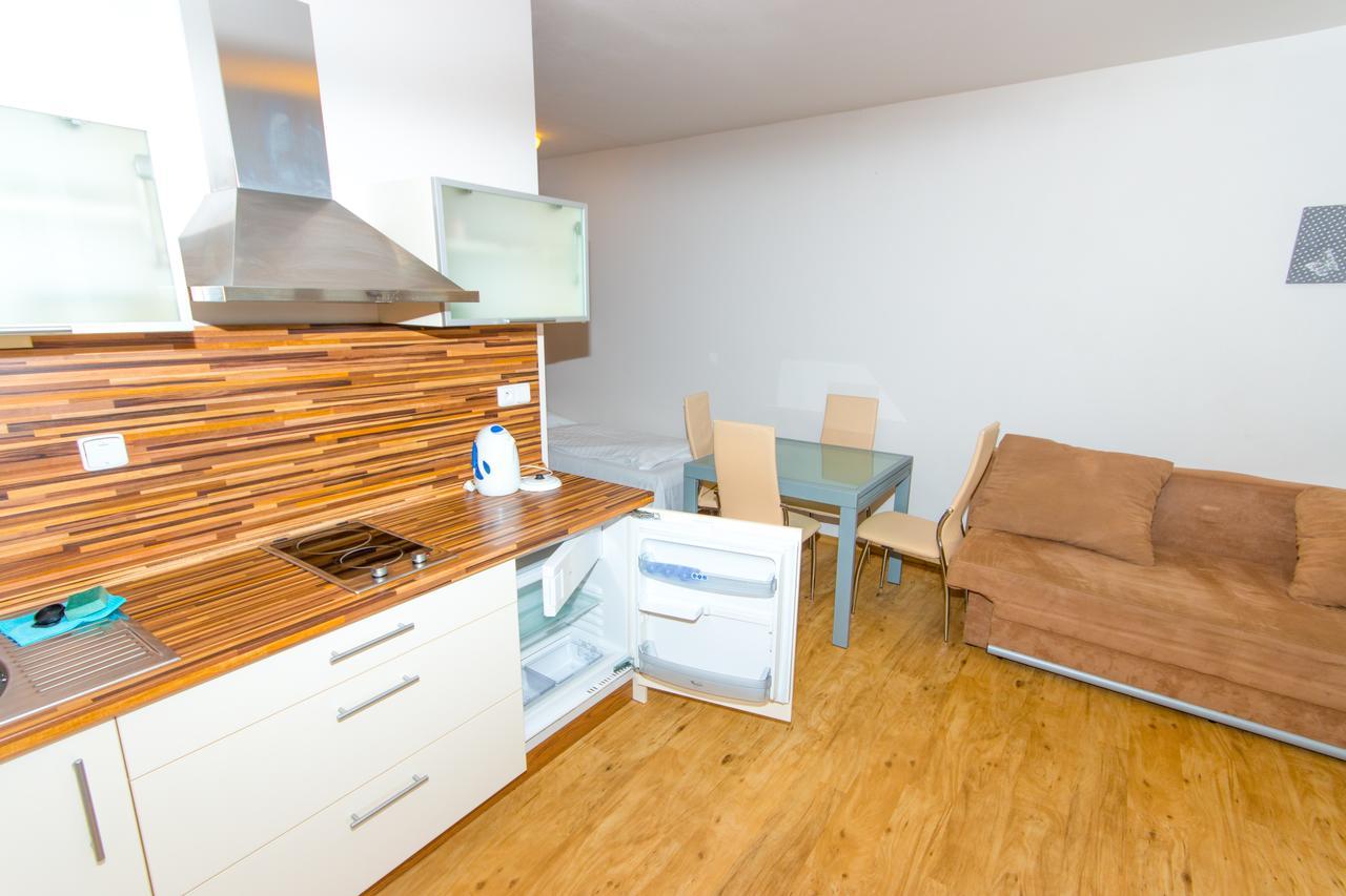 Rezidence Club Canada Lipno Sauna Wifi Parking ลิปโนนัดเวิลตาวู ภายนอก รูปภาพ